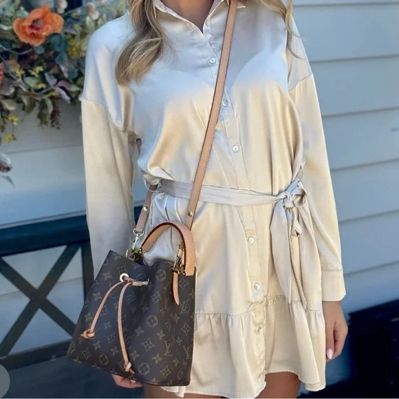 Louis Vuitton Neonoe BB - Picture 15 of 16